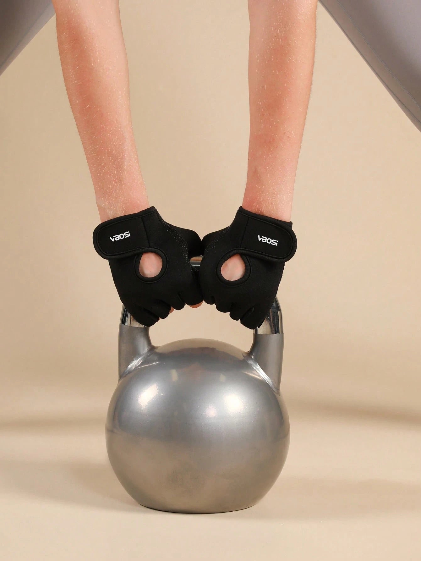 VBOSI Adjustable Sports Gloves