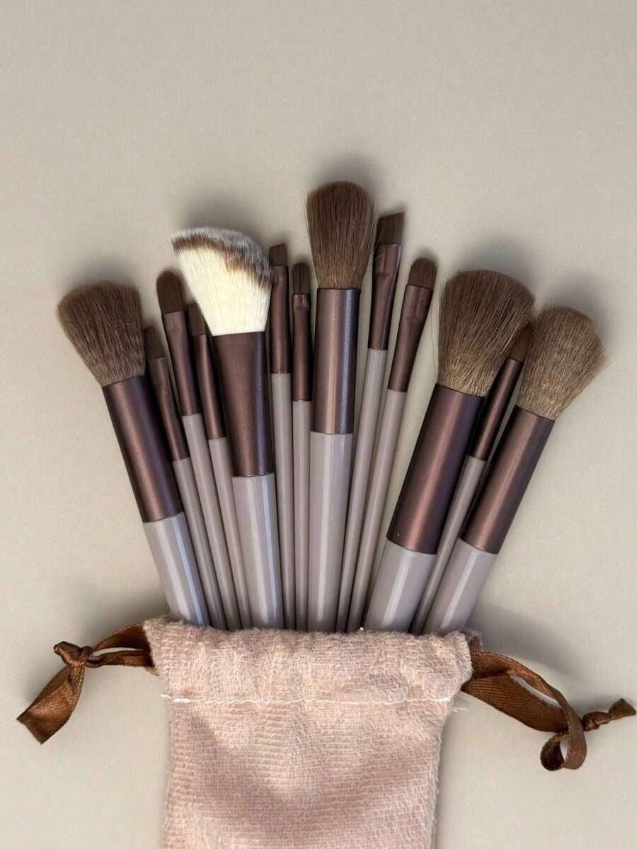 3-Piece Makeup Brush Set