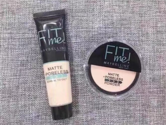 2-in-1 Makeup Deal – Liquid Foundation & Face Powder Combo For Smooth, Flawless Finish – Budget-friendly Beauty Set – Ivory Shade